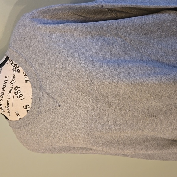 Grey Jerzees Crewneck - Picture 7 of 7